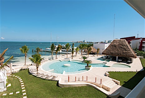 Cancun Bay Resort